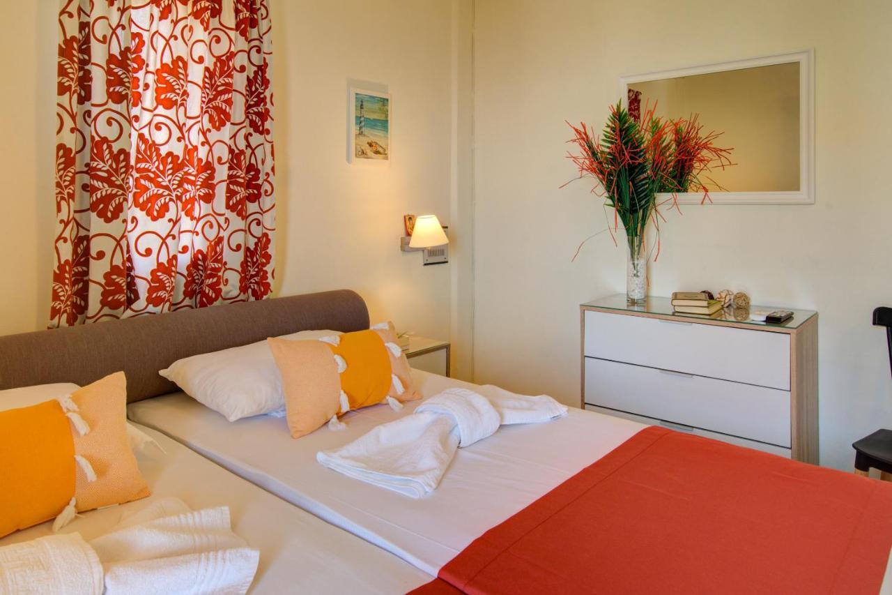 Hotel Chriselen Eleonas Esterno foto