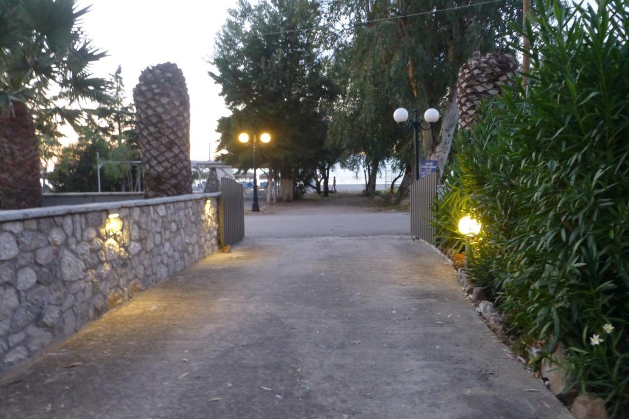 Hotel Chriselen Eleonas Esterno foto